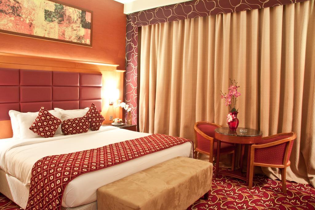 Hotel Ramee Rose Dubai